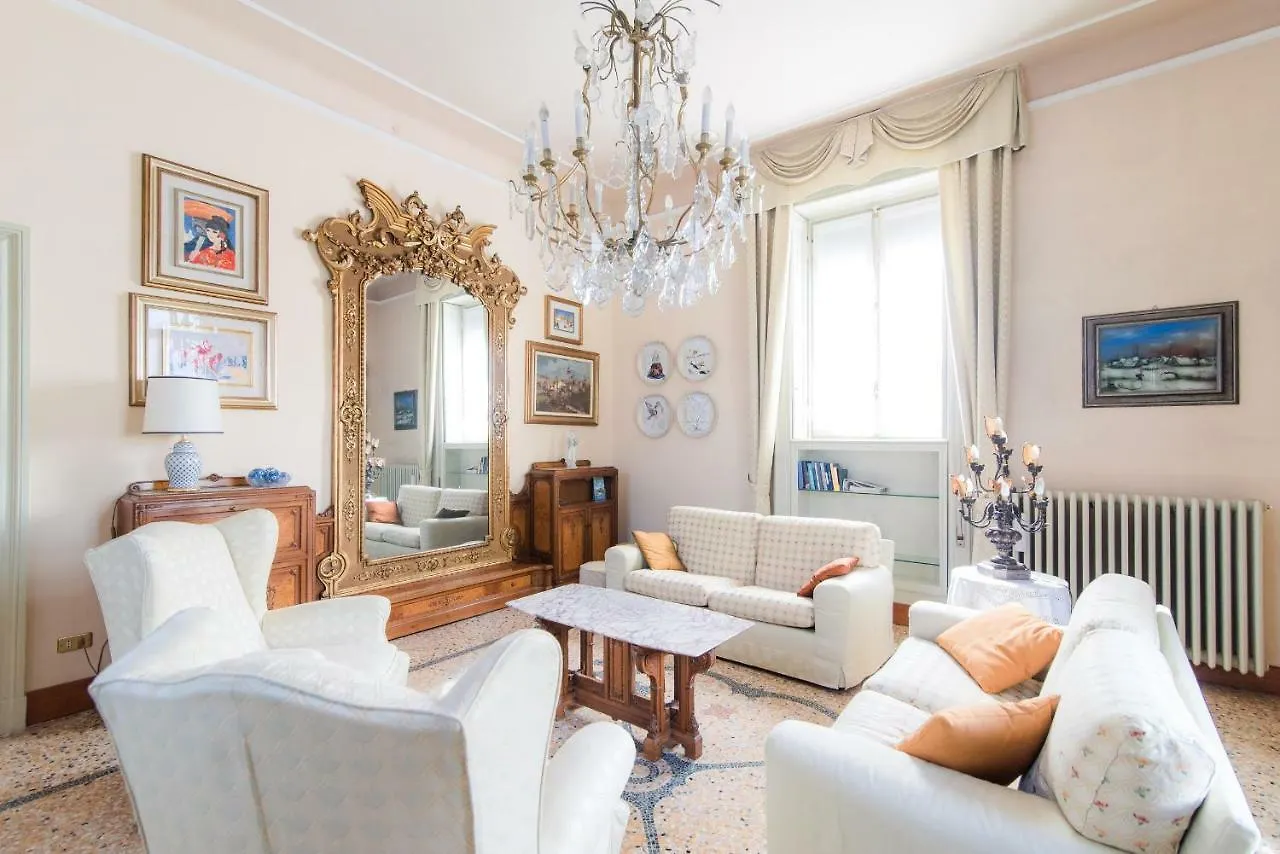 Villa Giu Luxury - The House Of Travelers Faggeto Lario