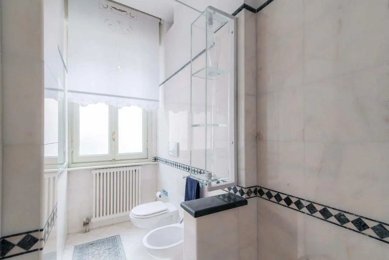 Villa Giu Luxury - The House Of Travelers Faggeto Lario